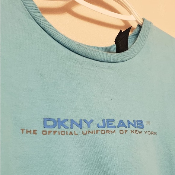 ❄️3/$50 DKNY Classic Sky Blue Y2K Logo T-Shirt - Picture 3 of 5